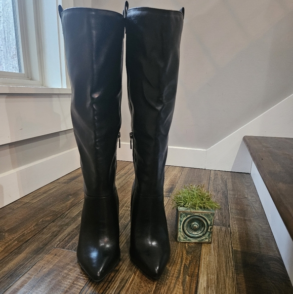 New! JustFab Tall Black Faux Leather‎ Heeled Boots. Size 6. - Picture 3 of 13